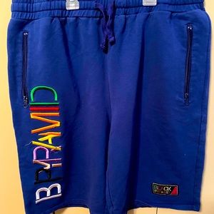 Black pyramid shorts